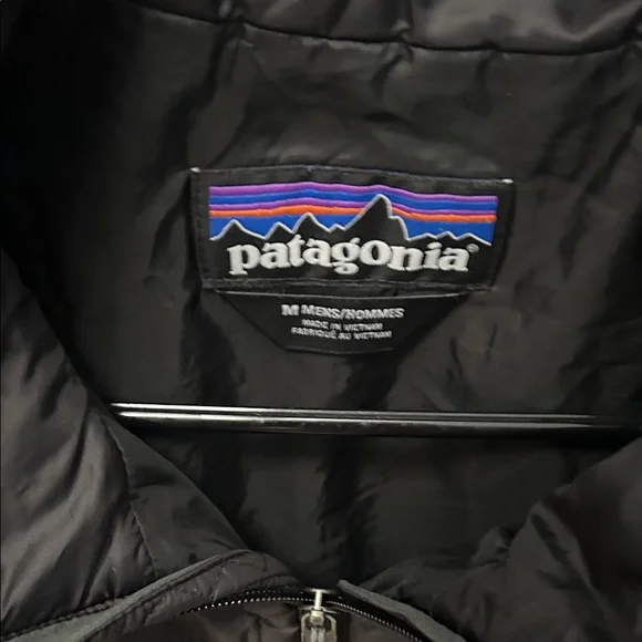 Patagonia Black Quilted puffer vest with Bud Light Patch - Picture 3 of 4